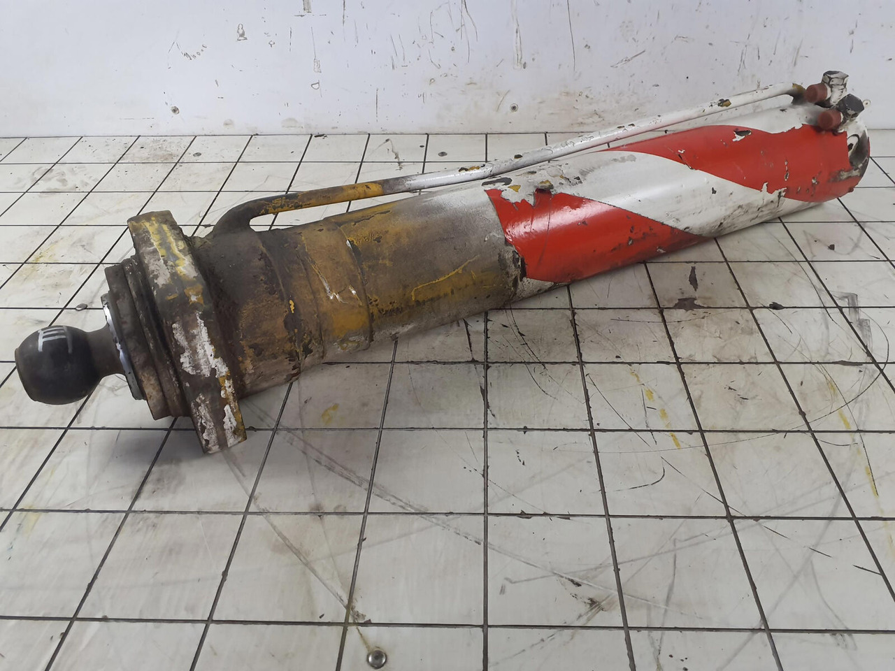 FAUN AUN RTF 30 outrigger cylinder - Hydraulic cylinder for Mobile crane: picture 3 FAUN AUN RTF 30 outrigger cylinder - Hydraulic cylinder for Mobile crane: picture 3