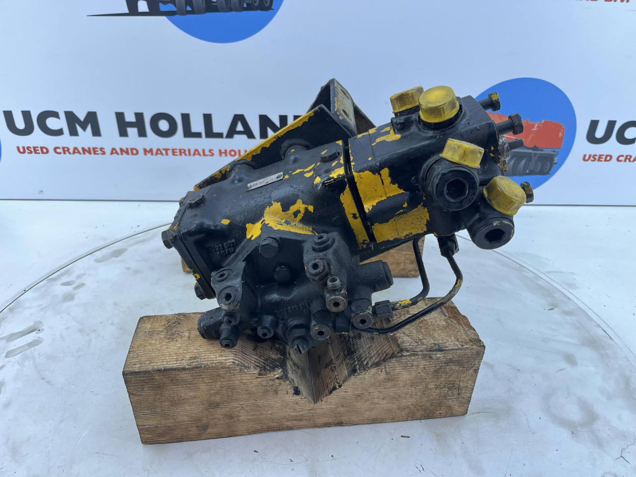 FAUN HK 40 steering box - Steering gear for Mobile crane: picture 4 FAUN HK 40 steering box - Steering gear for Mobile crane: picture 4