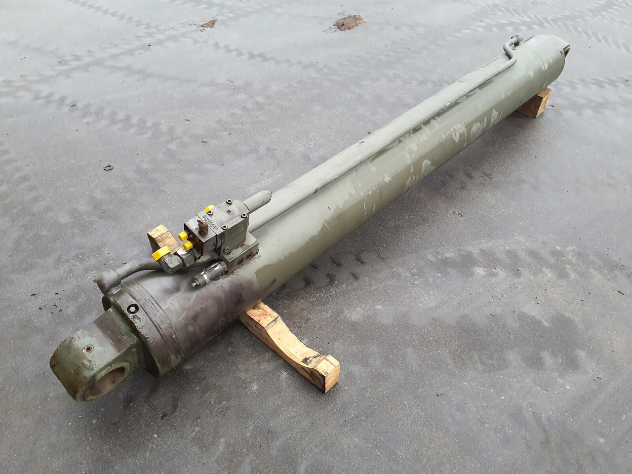 FAUN RTF 25-2 boom cylinder - Hydraulic cylinder for Mobile crane: picture 2 FAUN RTF 25-2 boom cylinder - Hydraulic cylinder for Mobile crane: picture 2
