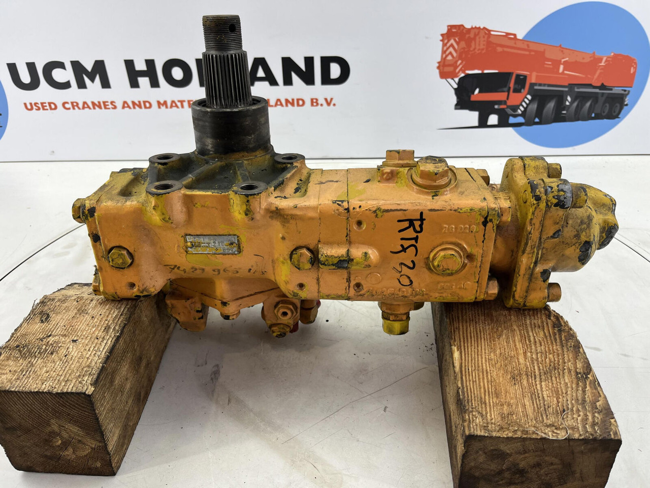 FAUN RTF 30 hydro steering box - Steering gear for Crane: picture 5 FAUN RTF 30 hydro steering box - Steering gear for Crane: picture 5