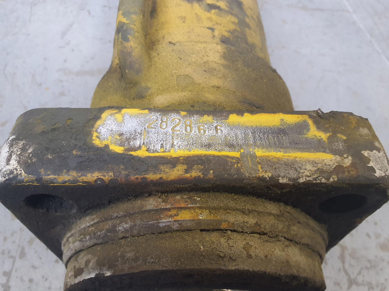 FAUN RTF 30 outrigger cylinder - Hydraulic cylinder for Crane: picture 5 FAUN RTF 30 outrigger cylinder - Hydraulic cylinder for Crane: picture 5