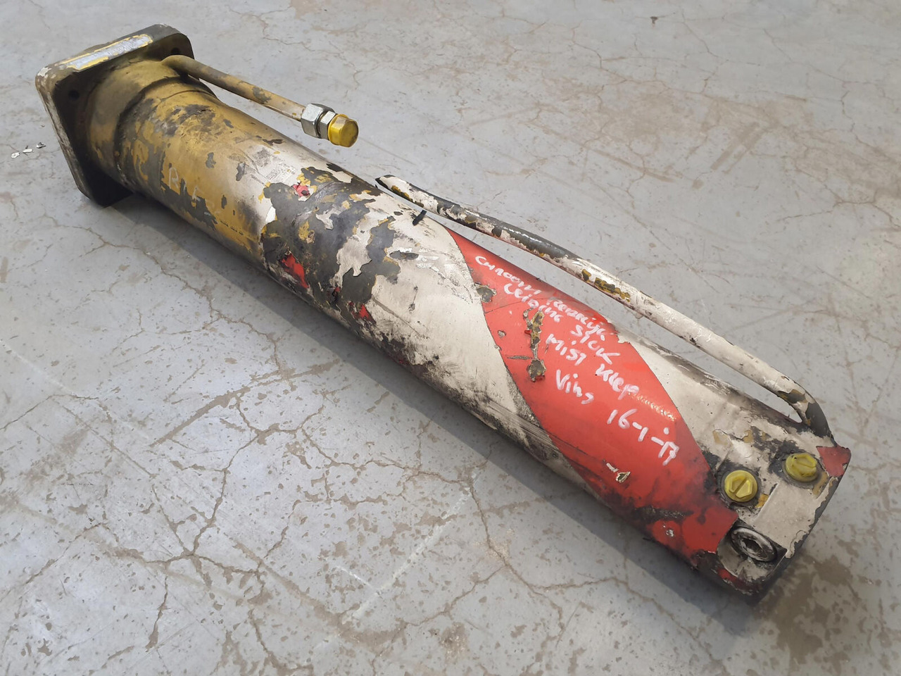 FAUN RTF 30 outrigger cylinder - Hydraulic cylinder for Crane: picture 3 FAUN RTF 30 outrigger cylinder - Hydraulic cylinder for Crane: picture 3