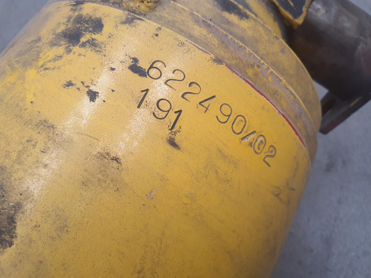 FAUN RTF 40-3 luffing cylinder - Hydraulic cylinder for Mobile crane: picture 5 FAUN RTF 40-3 luffing cylinder - Hydraulic cylinder for Mobile crane: picture 5