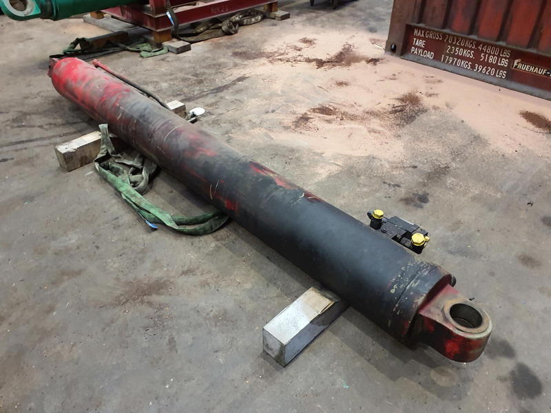 Hydraulic cylinder for Crane Faun RTF 40-3 boom cylinder: picture 1