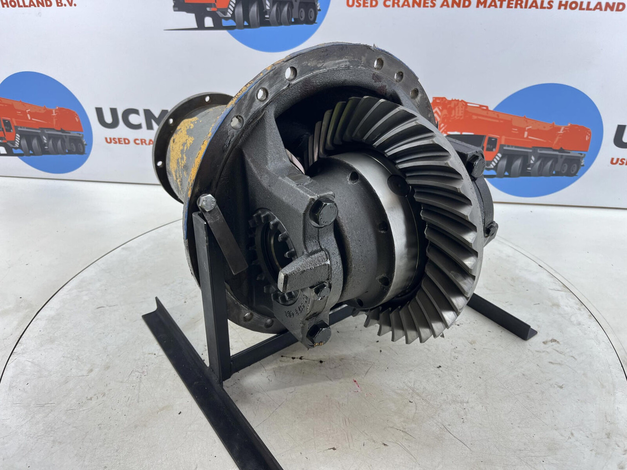 Grove AT 633 end differential 13x35 axle 2 - Differential gear: picture 1 Grove AT 633 end differential 13x35 axle 2 - Differential gear: picture 1