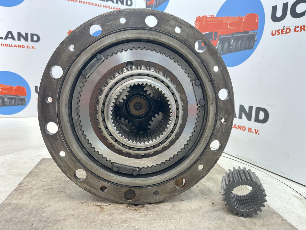 Grove AT 633 planetary gear 22-25-74-38-4pl-H137-46 - Final drive for Mobile crane: picture 5 Grove AT 633 planetary gear 22-25-74-38-4pl-H137-46 - Final drive for Mobile crane: picture 5