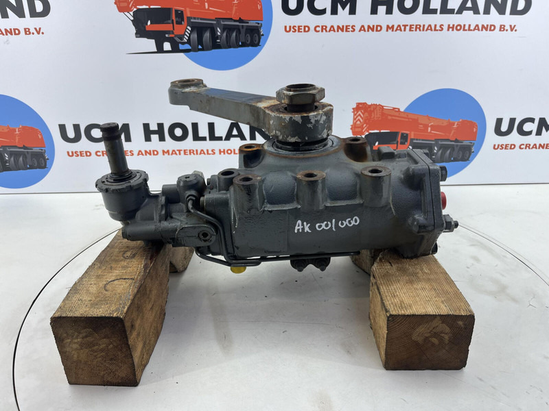Grove GMK 3055 steering box - Steering column for Crane: picture 3 Grove GMK 3055 steering box - Steering column for Crane: picture 3
