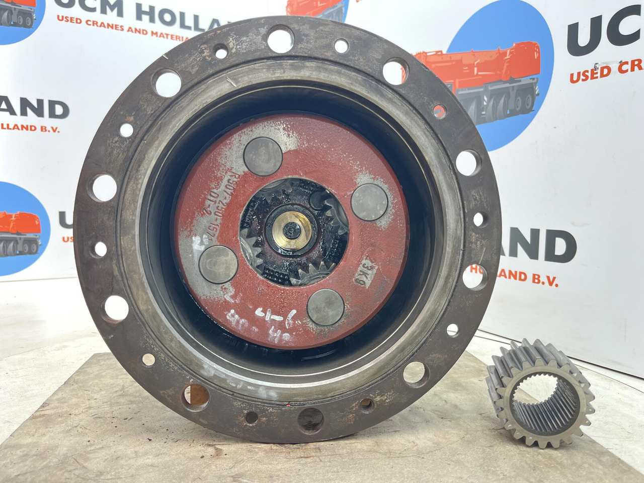 Kessler planetary gear 21-21-63-40-4pl-H140-46 - Final drive for Crane: picture 4 Kessler planetary gear 21-21-63-40-4pl-H140-46 - Final drive for Crane: picture 4