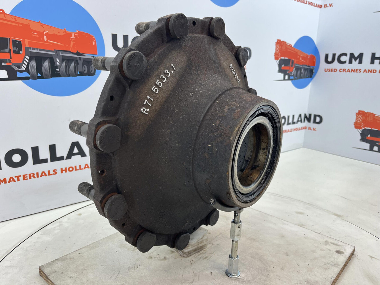 Krupp KMK 3045 Megatrak wheel hub - Wheel hub for Crane: picture 4 Krupp KMK 3045 Megatrak wheel hub - Wheel hub for Crane: picture 4