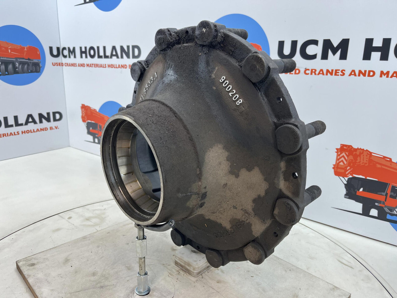 Krupp KMK 3045 Megatrak wheel hub - Wheel hub for Crane: picture 4 Krupp KMK 3045 Megatrak wheel hub - Wheel hub for Crane: picture 4