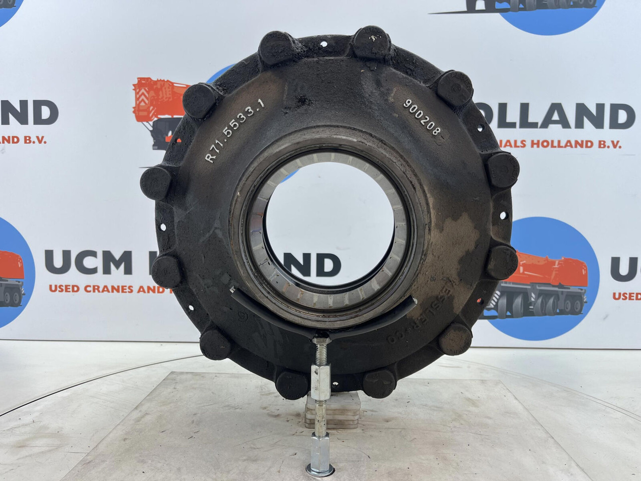 Krupp KMK 3045 Megatrak wheel hub - Wheel hub for Crane: picture 5 Krupp KMK 3045 Megatrak wheel hub - Wheel hub for Crane: picture 5