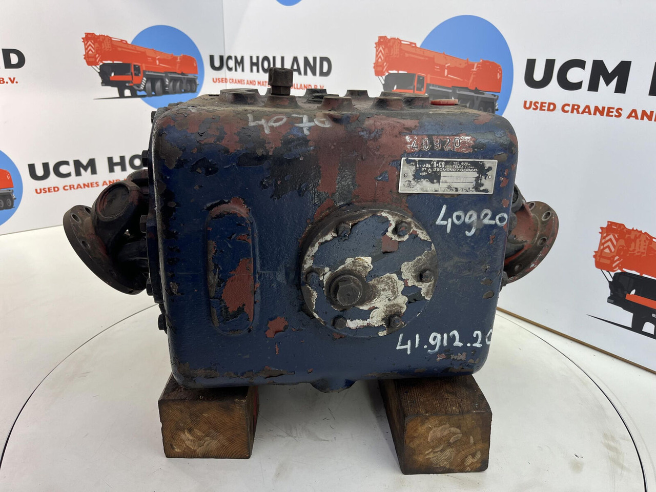 Krupp KMK 4070 diff box - Differential gear for Mobile crane: picture 2 Krupp KMK 4070 diff box - Differential gear for Mobile crane: picture 2