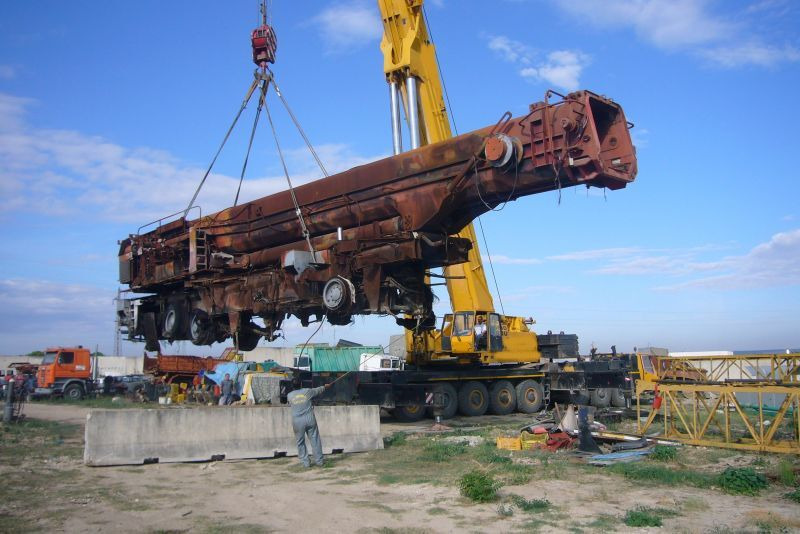Krupp KMK 8350 for parts - Mobile crane: picture 1 Krupp KMK 8350 for parts - Mobile crane: picture 1