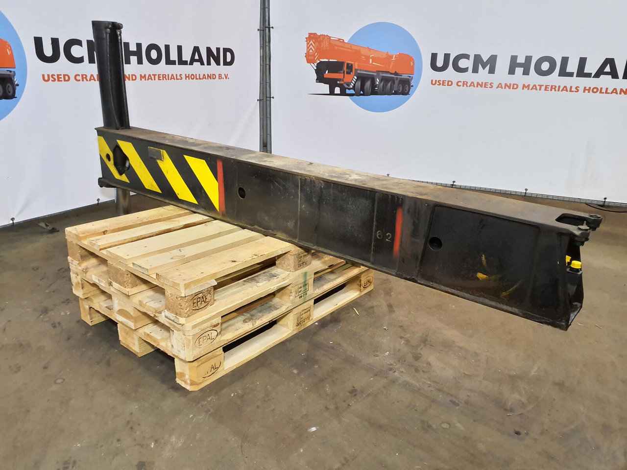 Liebherr LTM 1035/2 sliding beam complete - Suspension for Mobile crane: picture 3 Liebherr LTM 1035/2 sliding beam complete - Suspension for Mobile crane: picture 3