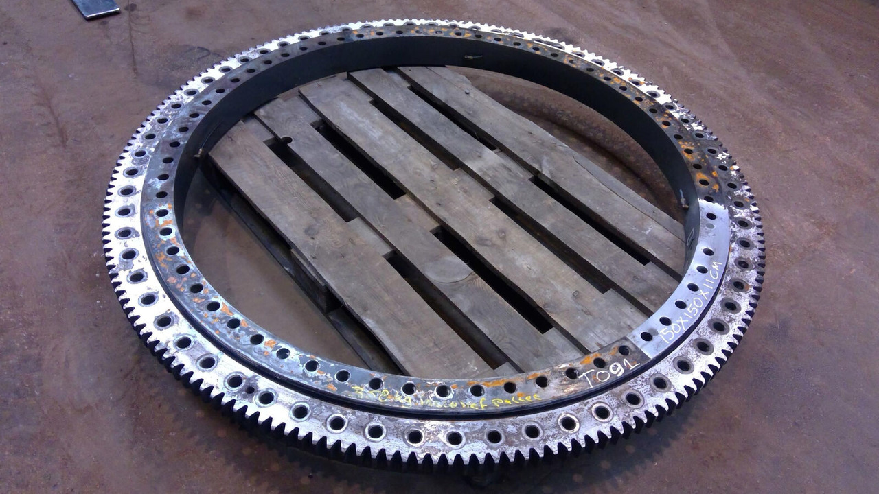 Liebherr LTM 1045-3.1 slew ring - Slewing ring for Mobile crane: picture 1 Liebherr LTM 1045-3.1 slew ring - Slewing ring for Mobile crane: picture 1