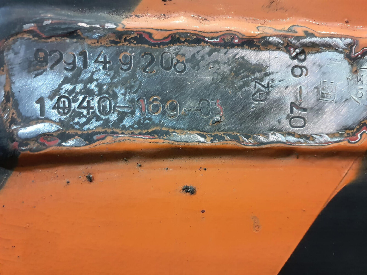 Liebherr LTM 1050-1 sliding beam complete front - Suspension for Mobile crane: picture 5 Liebherr LTM 1050-1 sliding beam complete front - Suspension for Mobile crane: picture 5