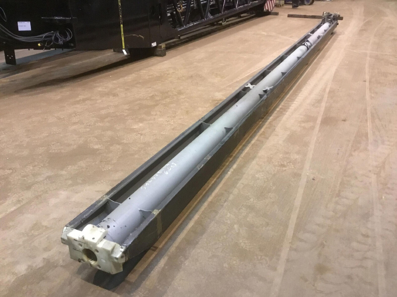 Liebherr LTM 1060-2 telescopic cylinder - Hydraulic cylinder for Mobile crane: picture 3 Liebherr LTM 1060-2 telescopic cylinder - Hydraulic cylinder for Mobile crane: picture 3