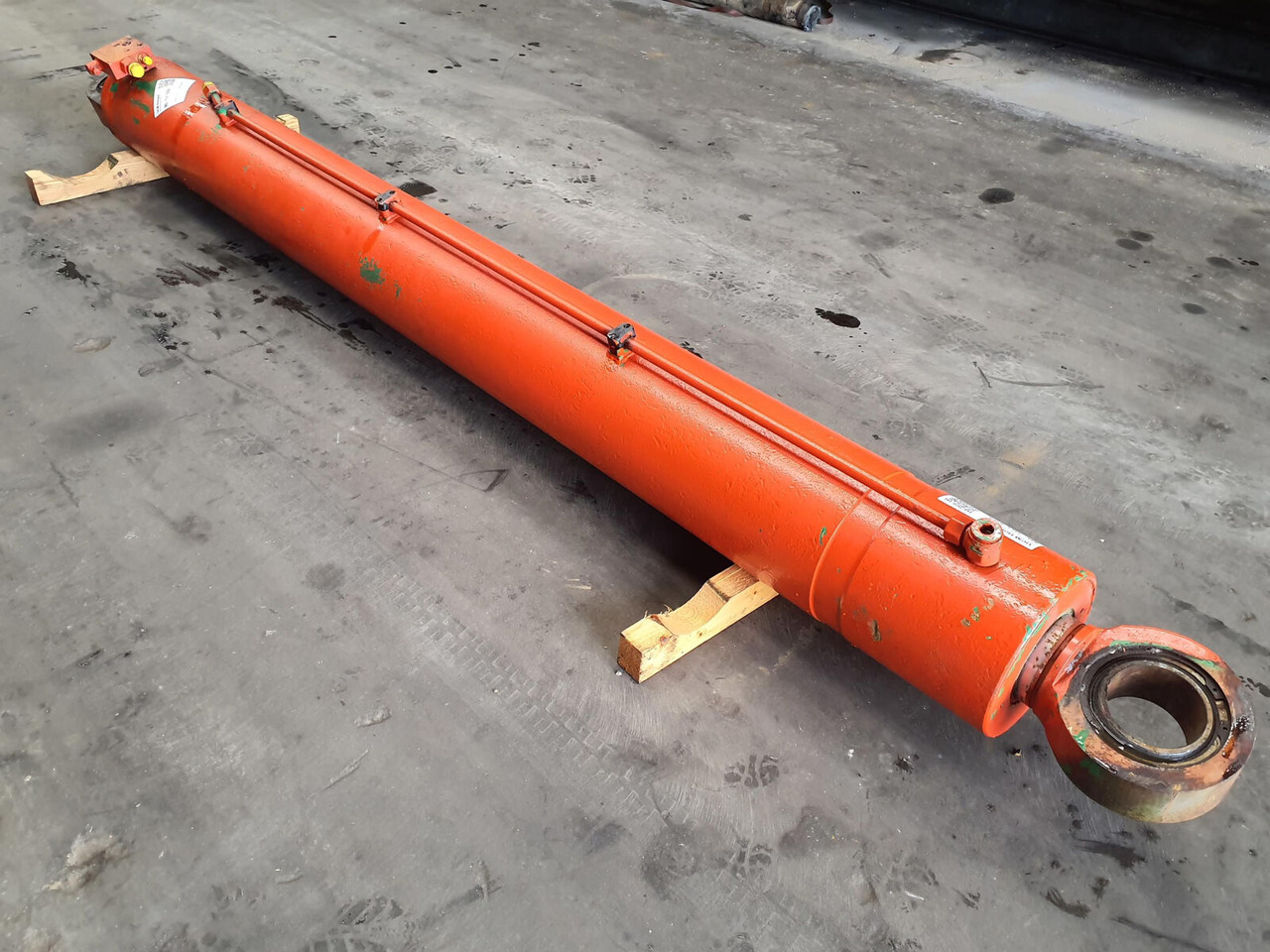 Liebherr LTM 1060 Luffing cylinder - Hydraulic cylinder for Mobile crane: picture 4 Liebherr LTM 1060 Luffing cylinder - Hydraulic cylinder for Mobile crane: picture 4