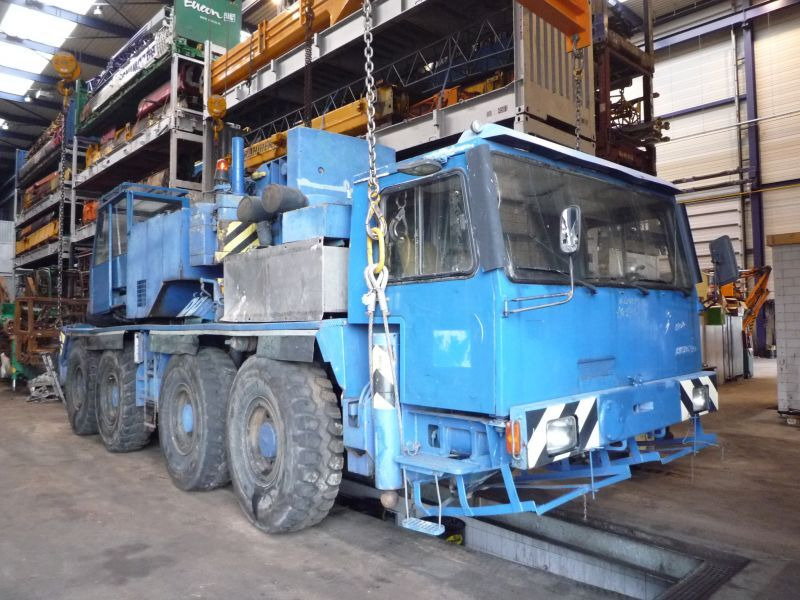 Liebherr LTM 1070. for parts - Mobile crane: picture 1 Liebherr LTM 1070. for parts - Mobile crane: picture 1