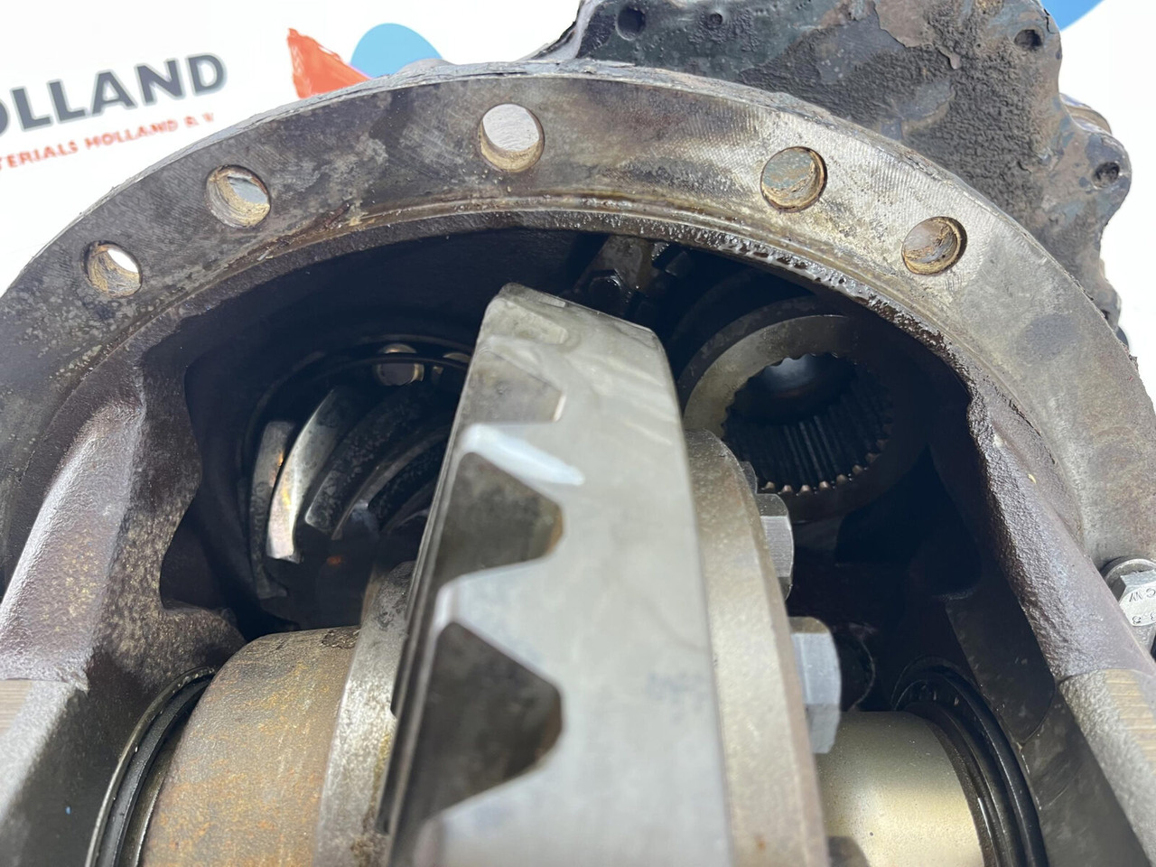 Liebherr LTM 1160 drive through differential 13x35 axle 5 - Differential gear for Mobile crane: picture 5 Liebherr LTM 1160 drive through differential 13x35 axle 5 - Differential gear for Mobile crane: picture 5