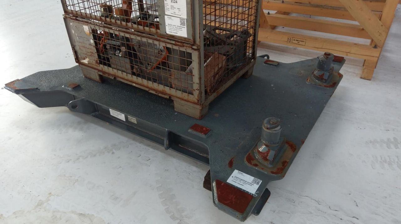 Liebherr LTM 1750-9.1 quick connection for slewring - Slewing ring for Mobile crane: picture 2 Liebherr LTM 1750-9.1 quick connection for slewring - Slewing ring for Mobile crane: picture 2