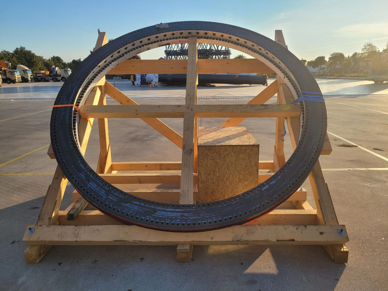 Liebherr LTM 1750-9.1 quick connection slew ring - Slewing ring for Mobile crane: picture 1 Liebherr LTM 1750-9.1 quick connection slew ring - Slewing ring for Mobile crane: picture 1