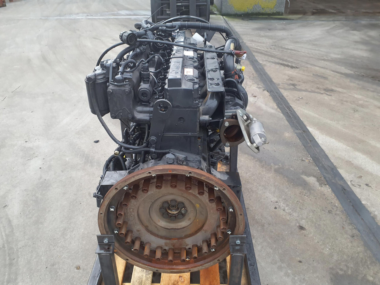 MAN Compact truck CT2 engine MAN D0836/LF01 - Engine for Mobile crane: picture 4 MAN Compact truck CT2 engine MAN D0836/LF01 - Engine for Mobile crane: picture 4