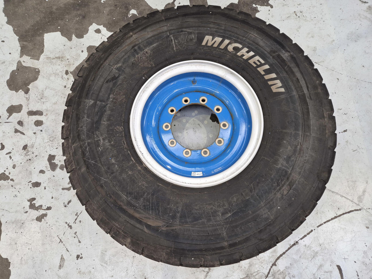 Michelin Wheel 445/95R25 10 12 1p - Wheel and tire package for Crane: picture 2 Michelin Wheel 445/95R25 10 12 1p - Wheel and tire package for Crane: picture 2