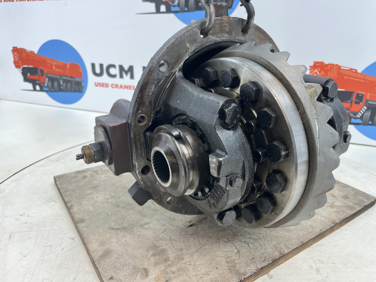 PPM 250 ATT End differential 10x29 axle 1 - Differential gear for Mobile crane: picture 1 PPM 250 ATT End differential 10x29 axle 1 - Differential gear for Mobile crane: picture 1