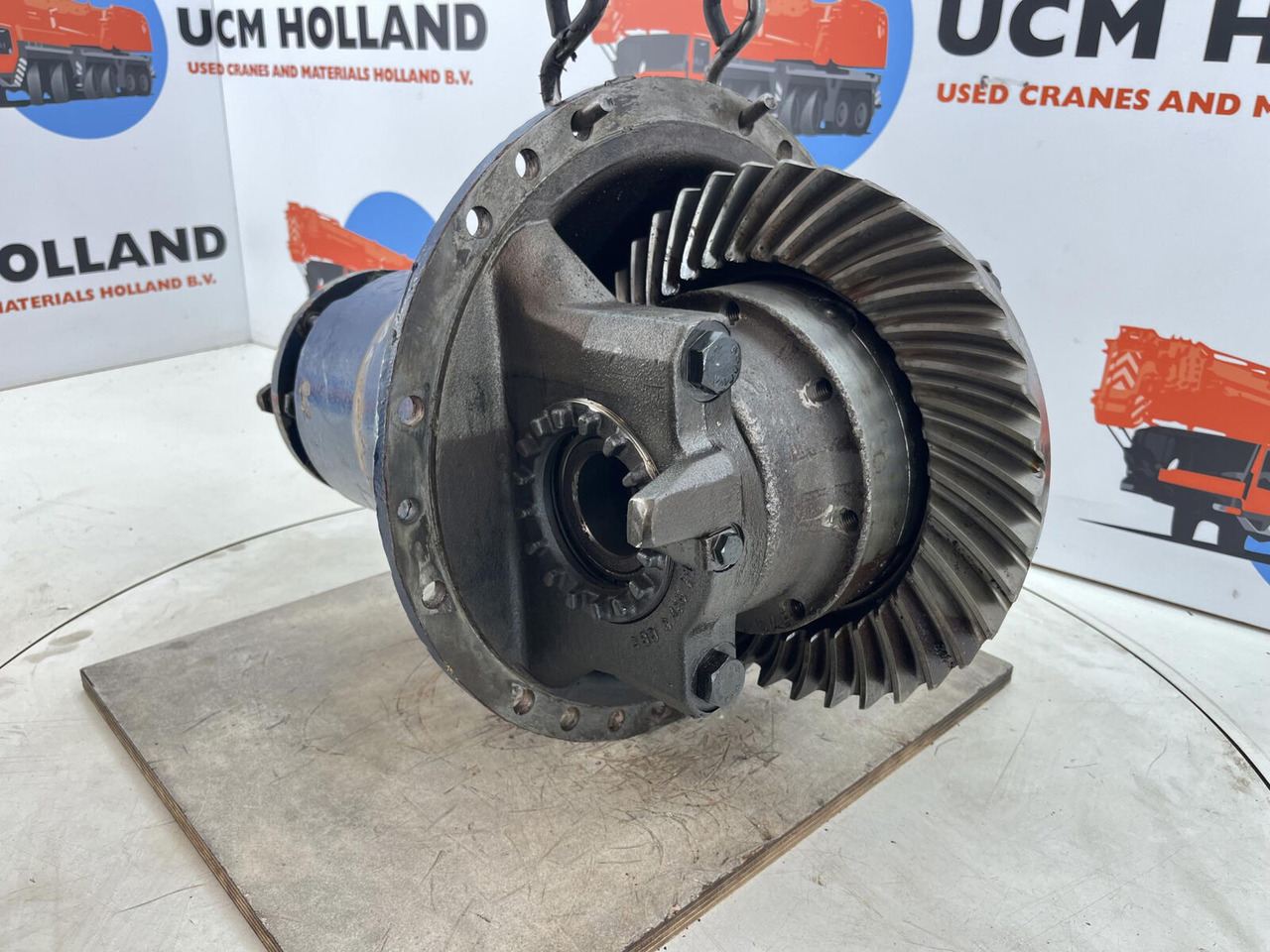 PPM 380 ATT End differential 13x38 - Differential gear for Mobile crane: picture 1 PPM 380 ATT End differential 13x38 - Differential gear for Mobile crane: picture 1