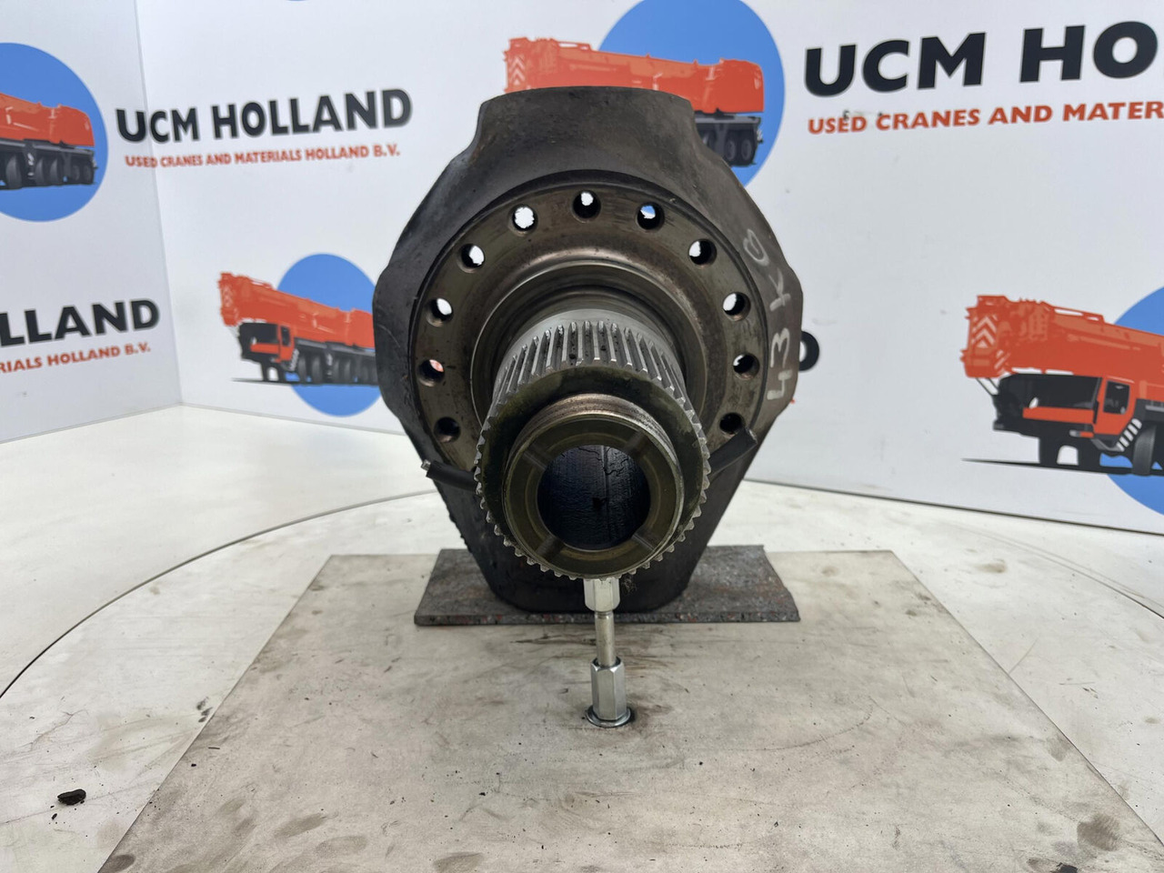 Terex AC 155 steering knuckle 16 holes axle 3 - Steering knuckle for Mobile crane: picture 2 Terex AC 155 steering knuckle 16 holes axle 3 - Steering knuckle for Mobile crane: picture 2