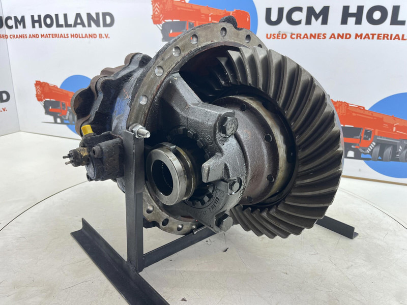 Terex AC 205 mid differential 13x35 axle 3 - Differential gear for Crane: picture 1 Terex AC 205 mid differential 13x35 axle 3 - Differential gear for Crane: picture 1