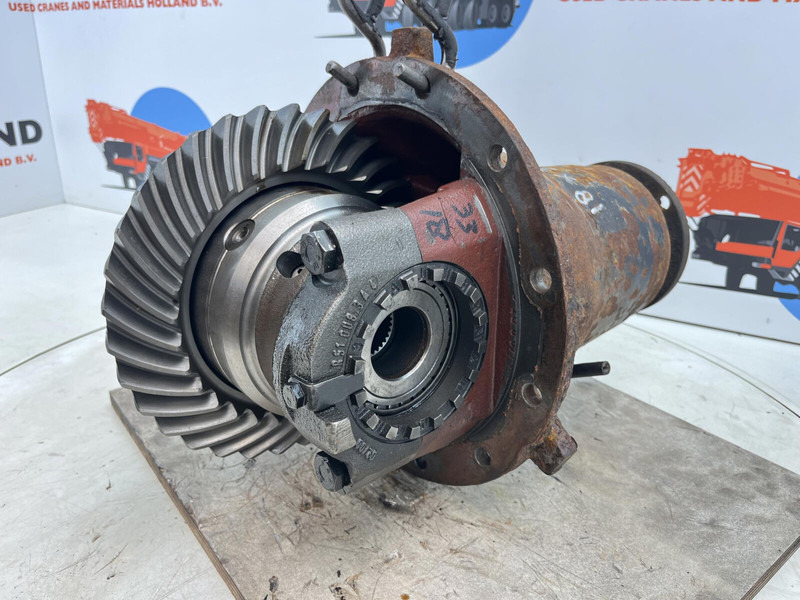 Terex AC 25 end differential 18x33 axle 1 - Differential gear for Crane: picture 2 Terex AC 25 end differential 18x33 axle 1 - Differential gear for Crane: picture 2