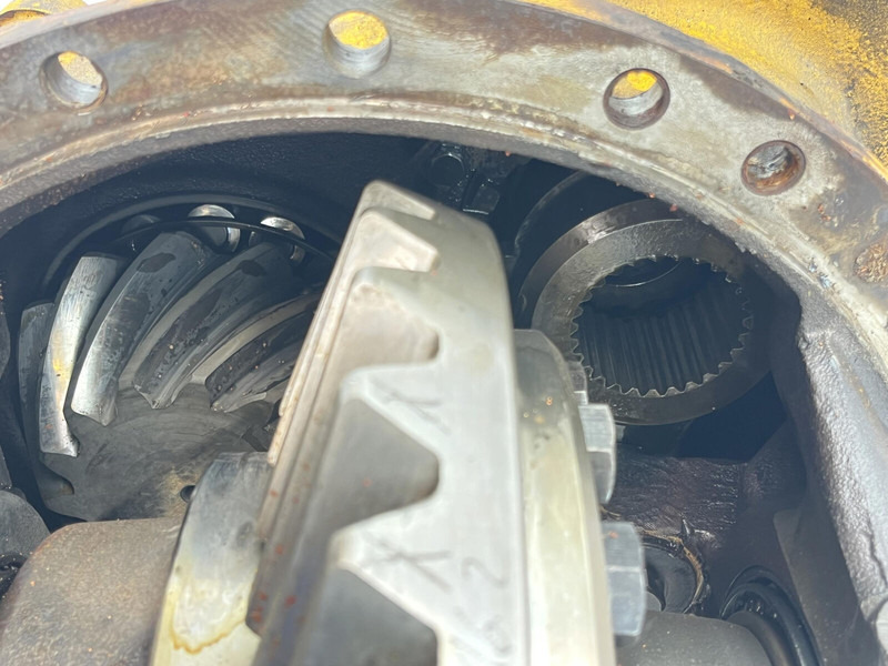 Terex AC 265 drive through diff 14x34 axle 2 - Differential gear for Crane: picture 5 Terex AC 265 drive through diff 14x34 axle 2 - Differential gear for Crane: picture 5