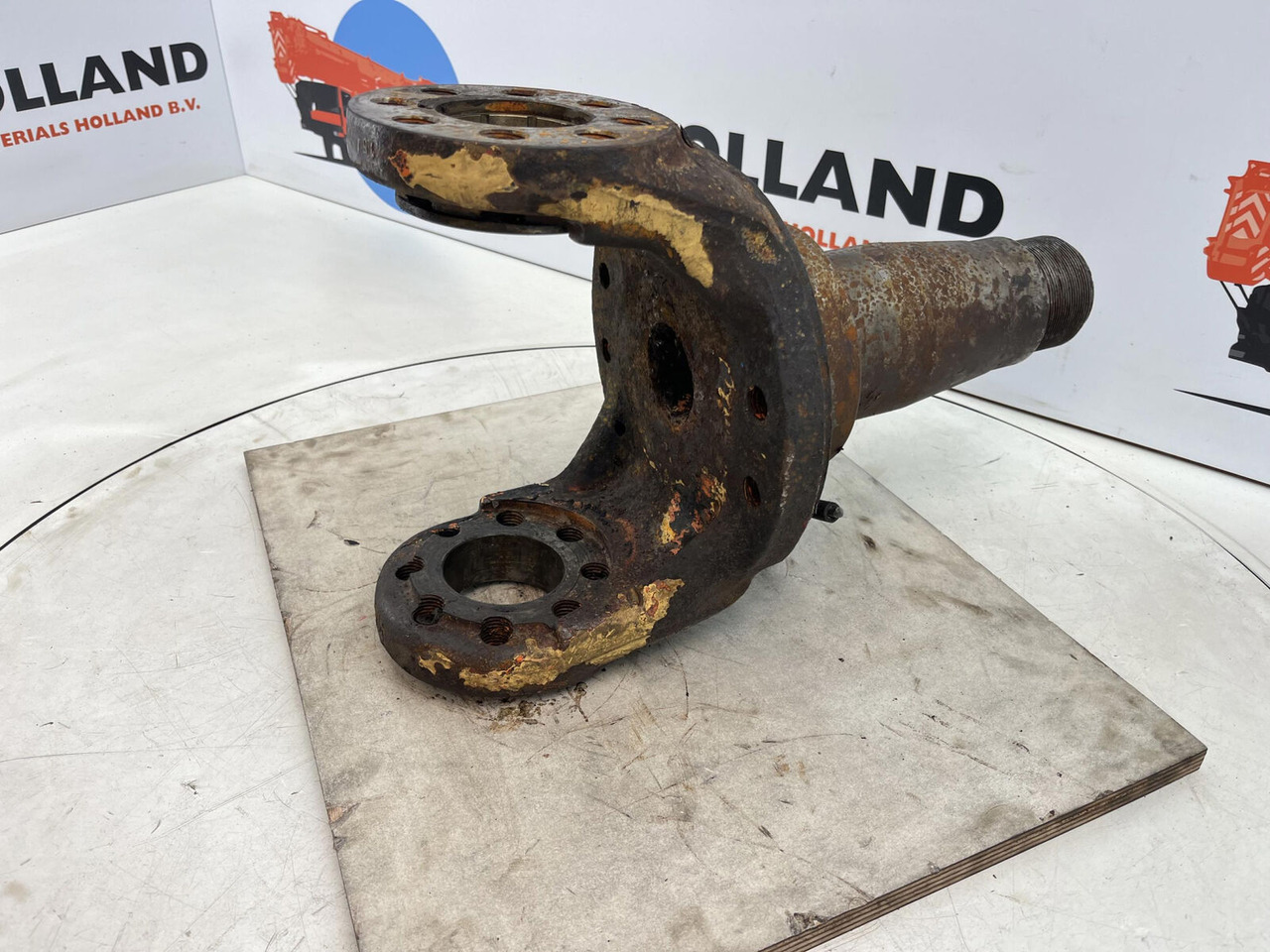 Terex HC 340 Steering knuckle 12 holes axle 2 - Steering knuckle for Crane: picture 4 Terex HC 340 Steering knuckle 12 holes axle 2 - Steering knuckle for Crane: picture 4