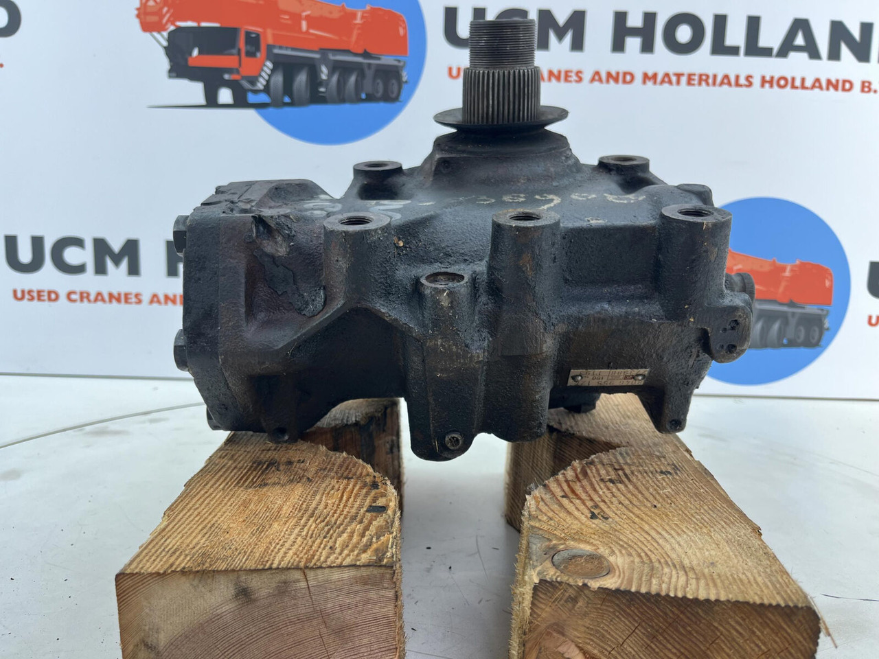 Terex PPM 480 ATT steering box - Steering gear for Crane: picture 5 Terex PPM 480 ATT steering box - Steering gear for Crane: picture 5