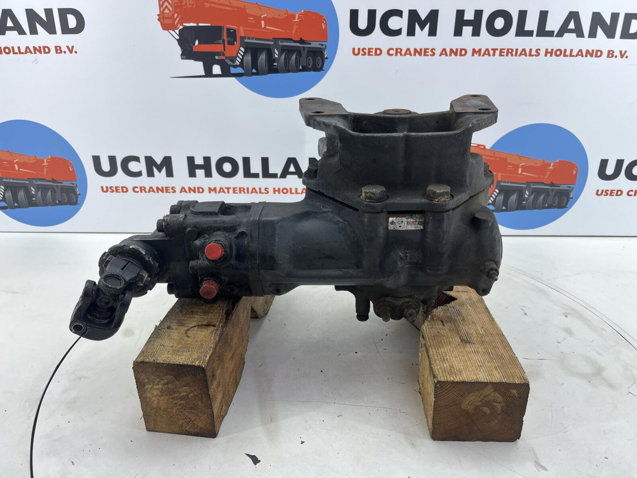 Terex ZF Steering box 135bar - Steering gear for Crane: picture 3 Terex ZF Steering box 135bar - Steering gear for Crane: picture 3