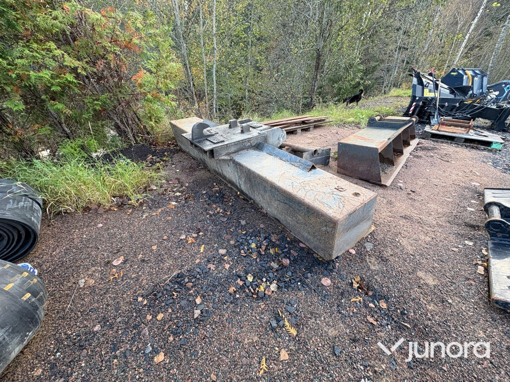 Planeringsbalk - TIK, B27 - Attachment for Construction machinery: picture 5 Planeringsbalk - TIK, B27 - Attachment for Construction machinery: picture 5