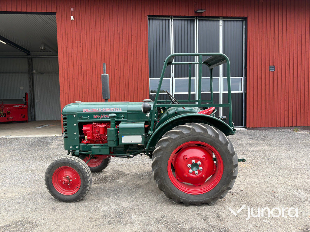 Bolinder-Munktell BM Victor traktor med kärra och tvåskärig plog - Farm tractor: picture 5 Bolinder-Munktell BM Victor traktor med kärra och tvåskärig plog - Farm tractor: picture 5