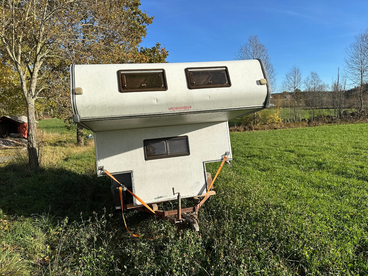 Camper - Caravan: picture 2 Camper - Caravan: picture 2