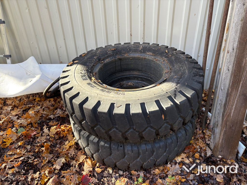 Däck & fälg - Till hjulgrävare Mitas - Wheel and tire package for Construction machinery: picture 1 Däck & fälg - Till hjulgrävare Mitas - Wheel and tire package for Construction machinery: picture 1