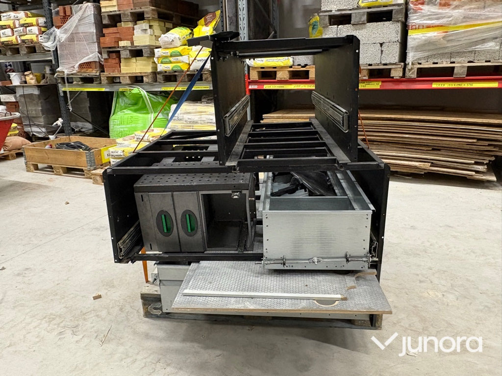 Fordonsinredning – Loyds Smartfloor för VW Caddy - Cab and interior for Truck: picture 2 Fordonsinredning – Loyds Smartfloor för VW Caddy - Cab and interior for Truck: picture 2