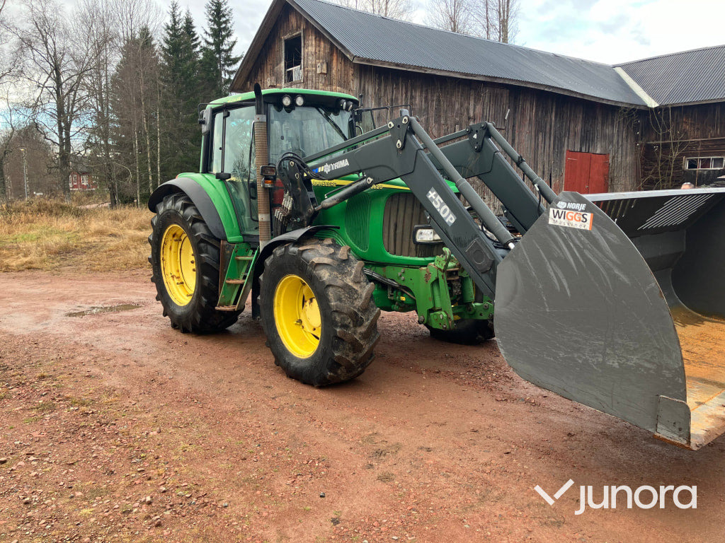 John Deere 6620 med lastare och frontlyft - Farm tractor: picture 1 John Deere 6620 med lastare och frontlyft - Farm tractor: picture 1