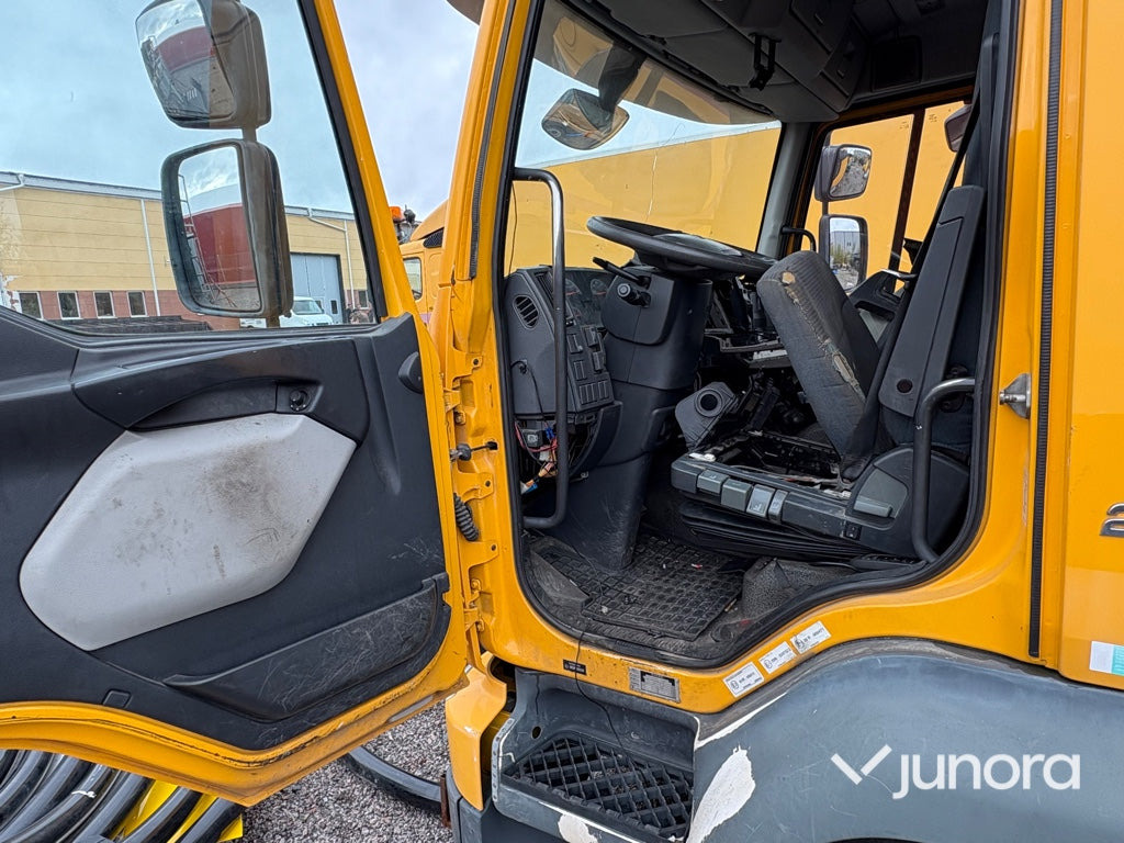 Cab chassis truck Lastbil - Volvo FL 4*2: picture 8 Cab chassis truck Lastbil - Volvo FL 4*2: picture 8
