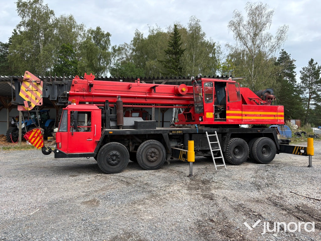 Mobilkran - Lokomo, A 351 NS - Mobile crane: picture 2 Mobilkran - Lokomo, A 351 NS - Mobile crane: picture 2