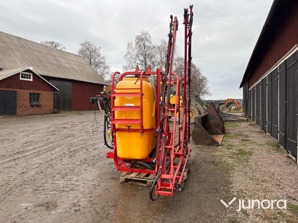Ogrässpruta - Jar-Met P328 16 meter - Tractor mounted sprayer: picture 5 Ogrässpruta - Jar-Met P328 16 meter - Tractor mounted sprayer: picture 5