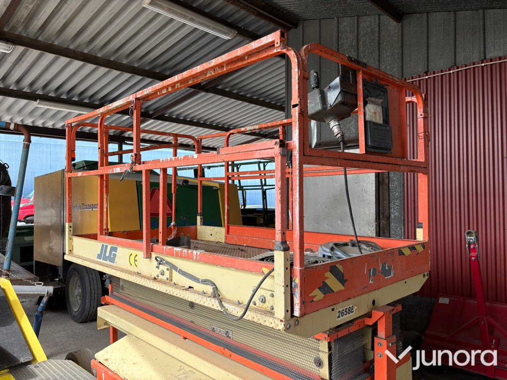 Scissor lift Saxlift - JLG Industries, 2658E: picture 6 Scissor lift Saxlift - JLG Industries, 2658E: picture 6