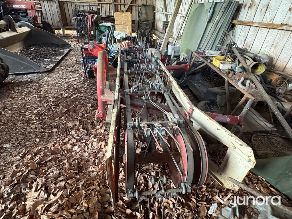 Sidoräfsa - Z222 - Hay and forage equipment: picture 2 Sidoräfsa - Z222 - Hay and forage equipment: picture 2