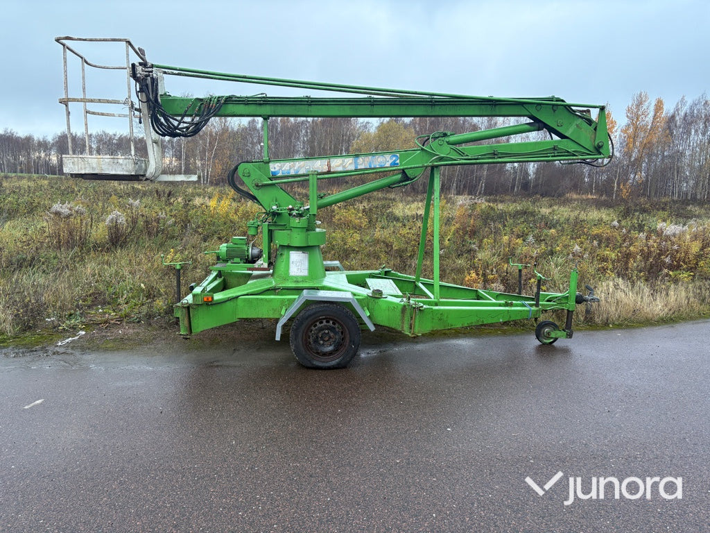 Sky-Lift - M92 - Trailer mounted boom lift: picture 1 Sky-Lift - M92 - Trailer mounted boom lift: picture 1
