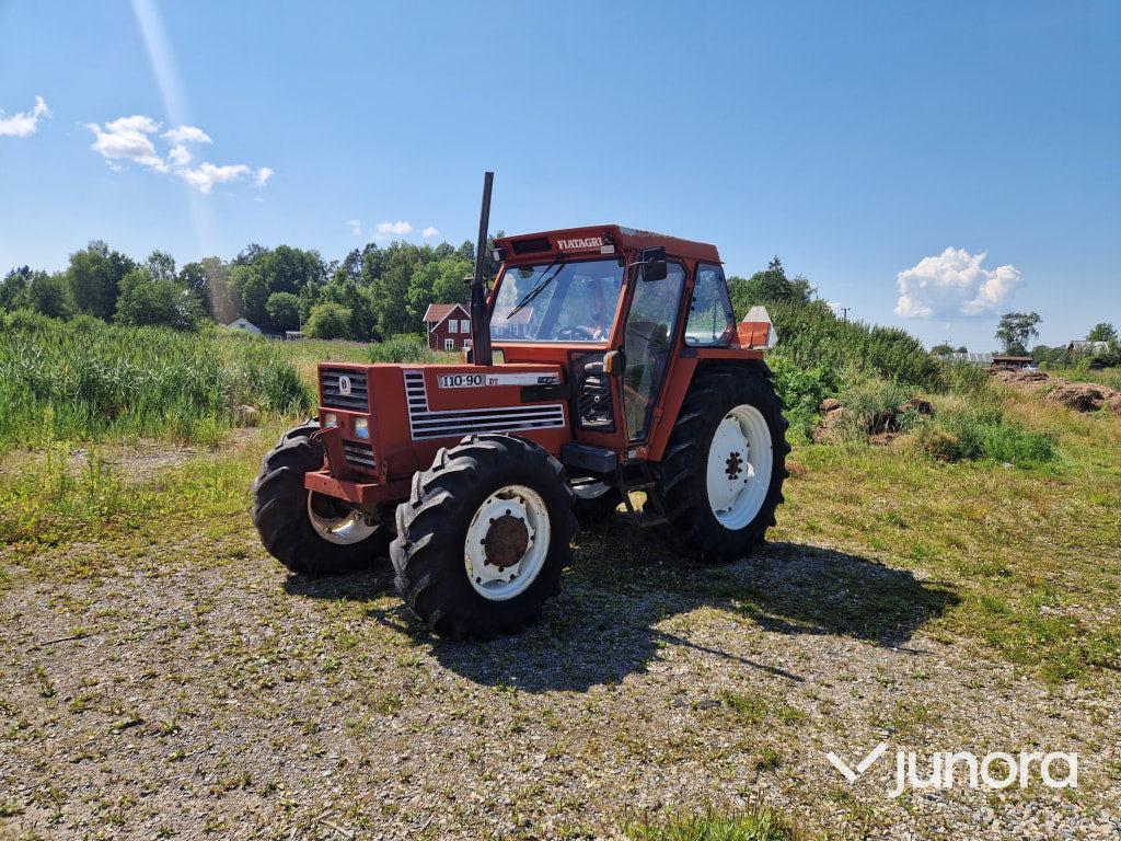 Traktor Fiat 110-90 DT - Farm tractor: picture 2 Traktor Fiat 110-90 DT - Farm tractor: picture 2